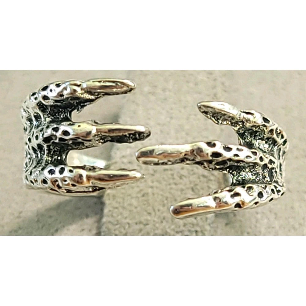 Size 7.5 Silver Tone Dragon Skeleton Hands Ring Gothic Punk Claw Bone Wrap Biker